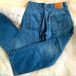 Levi’s straight 550 jeans